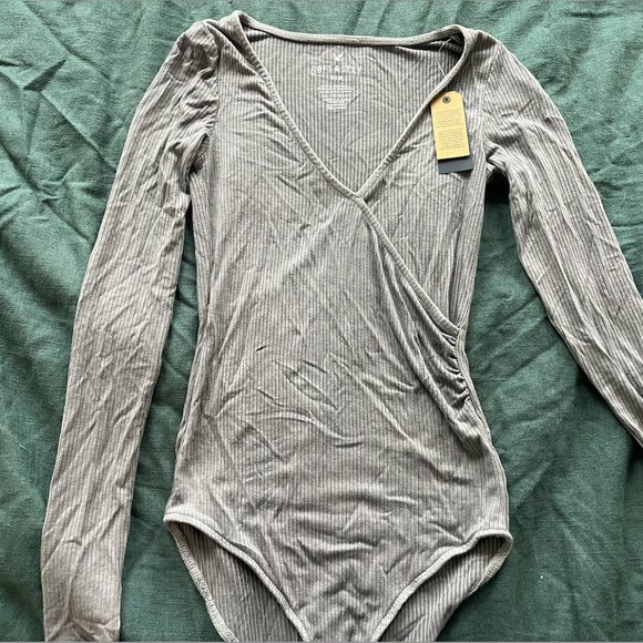 American Eagle Outfitters Tops - AEO Ribbed Long Sleeve Bodysuit